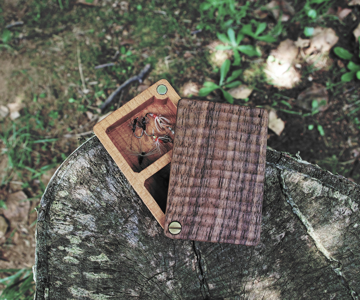 シンプルで使い勝手の良い毛ばりケース