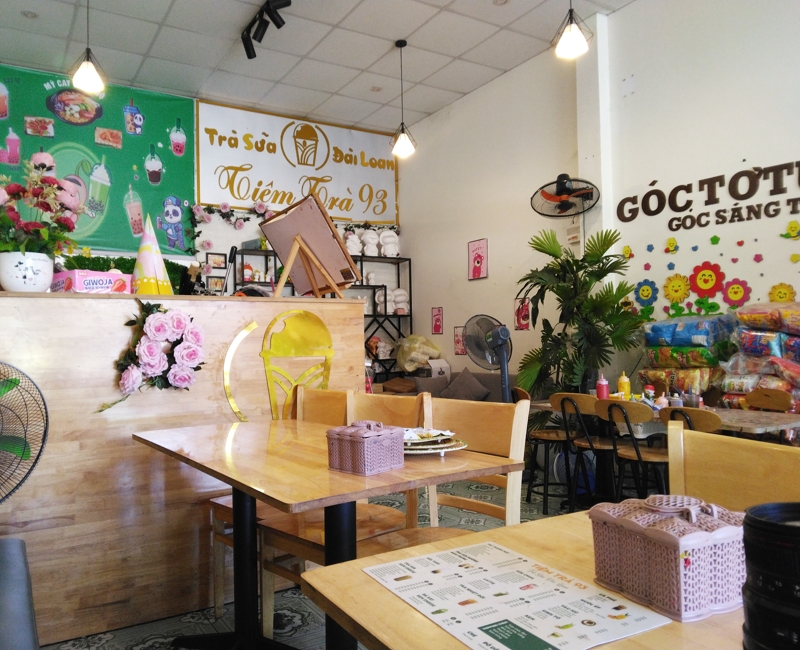 ベトナムでコーヒーを飲んだカフェは店主のこだわりがいっぱいだった