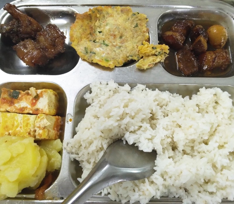 ベトナムの米は意外ともっちりしている